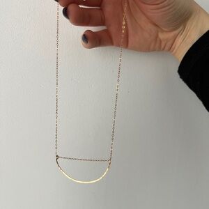 Elegant Gold Necklace